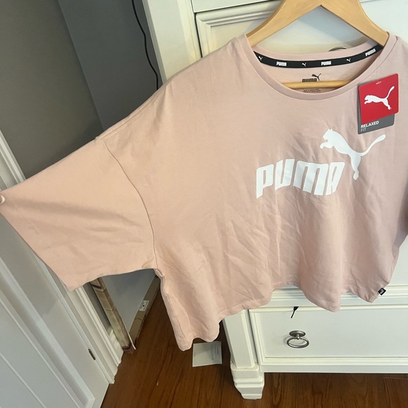 Perfect summer tee! - Picture 3 of 6